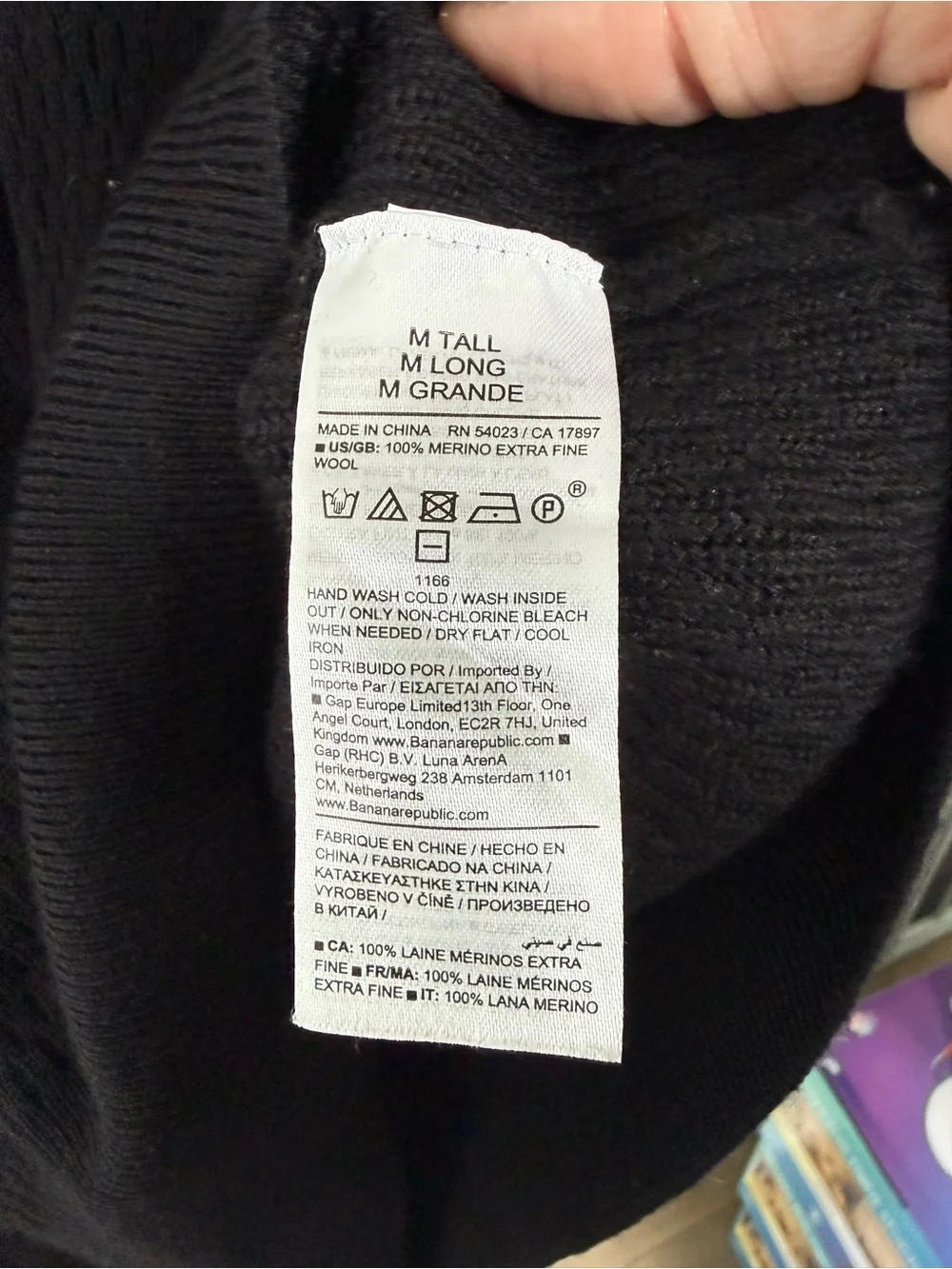 Banana Republic Men’s Black Merino Wool Thermal Sweater Medium Tall